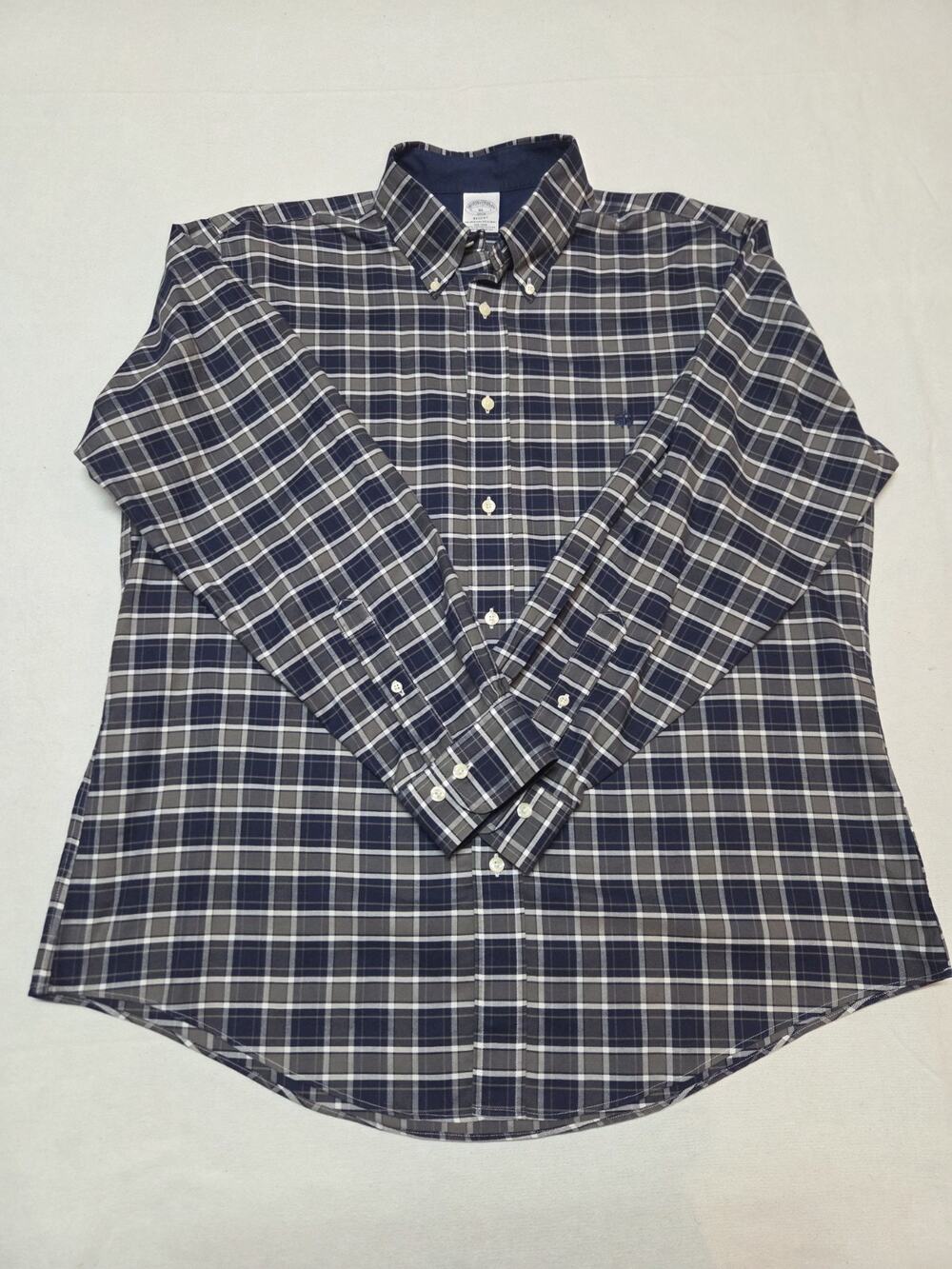 brooks brothers men's button down shirt xl Blue And White Plaid Long Sleeve